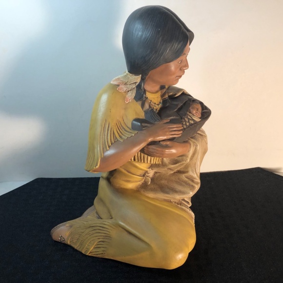 Vtg Byron Molds 10” 1979 Native American Woman & Infant Baby Figurine - Picture 15 of 16